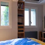 Spacious Nest With Terrace Near Batignolles