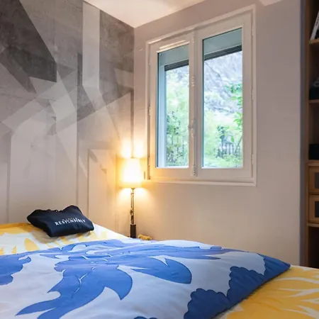Apartment Spacious Nest With Terrace Near Batignolles *